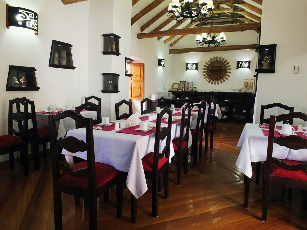 Illa Hotel Cuzco Esterno foto