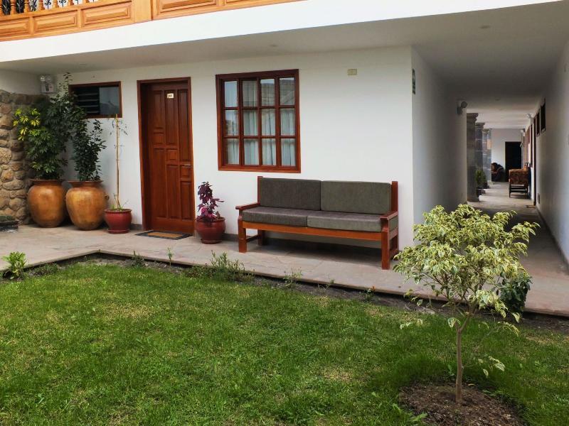 Illa Hotel Cuzco Esterno foto